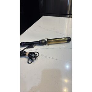 Hot Tools Signature Series Gold 1.5 Inch Curling Iron Wand